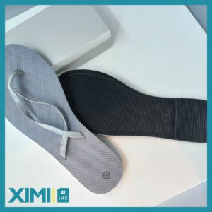 Simple Style Trendy Flip Flops for Women (Gray)(39/40)