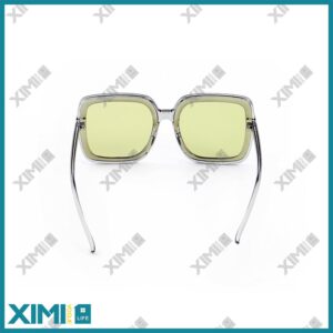 Square Frame Fashionable Translucent Sunglasses(Green)